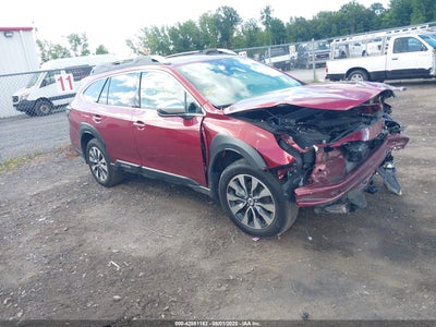 SUBARU OUTBACK 2025