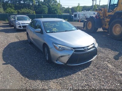 TOYOTA CAMRY 2017