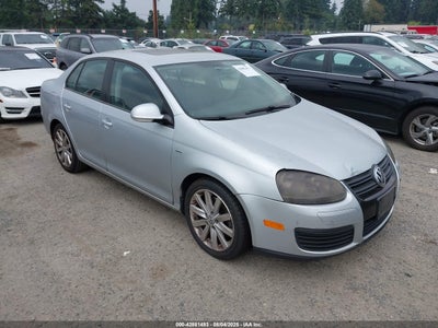 VOLKSWAGEN JETTA 2010