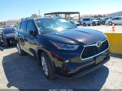 TOYOTA HIGHLANDER 2022