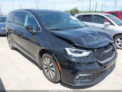 CHRYSLER PACIFICA HYBRID 2024