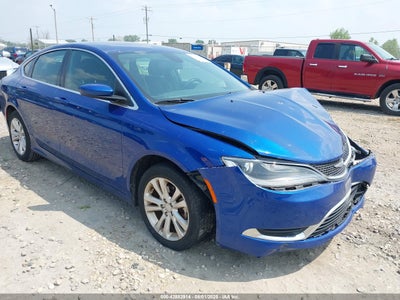 CHRYSLER 200 2015
