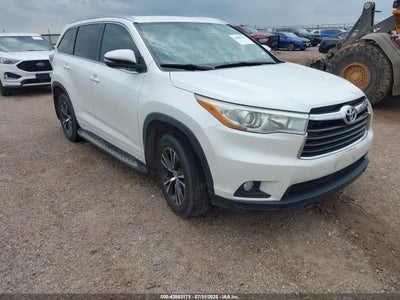 TOYOTA HIGHLANDER 2016