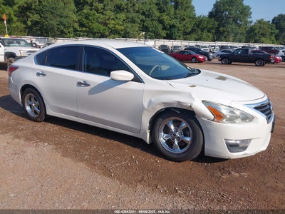 NISSAN ALTIMA 2015