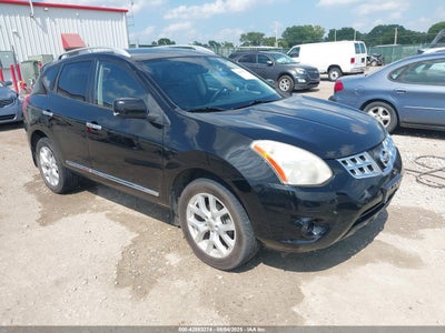 NISSAN ROGUE 2013