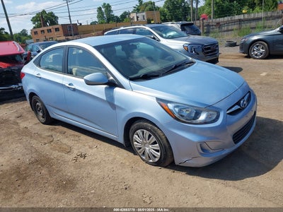 HYUNDAI ACCENT 2013