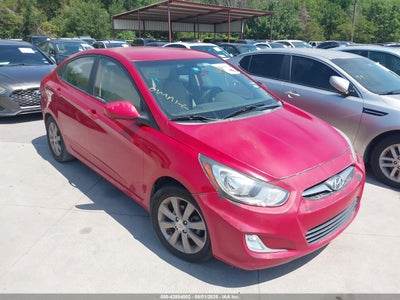 HYUNDAI ACCENT 2013