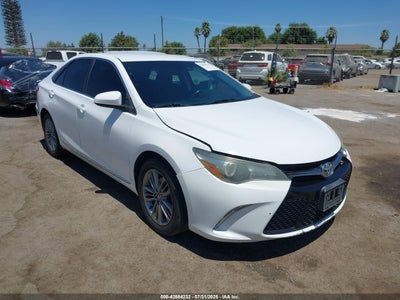 TOYOTA CAMRY 2016