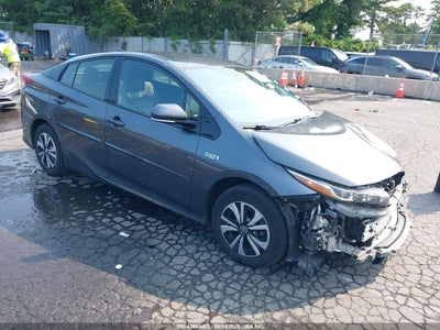 TOYOTA PRIUS PRIME 2017
