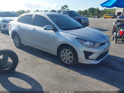 KIA RIO 2023