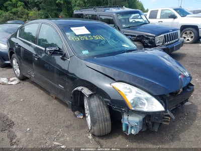 NISSAN ALTIMA HYBRID 2011