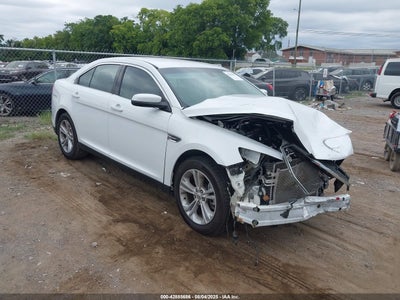 FORD TAURUS 2016