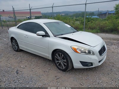 VOLVO C70 2011