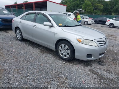 TOYOTA CAMRY 2011
