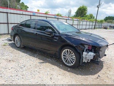 TOYOTA AVALON HYBRID 2020