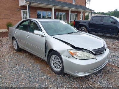 TOYOTA CAMRY 2002