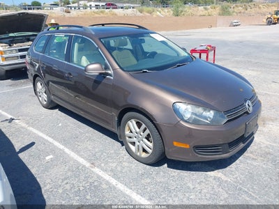VOLKSWAGEN JETTA SPORTWAGEN 2011