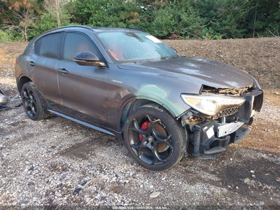 ALFA ROMEO STELVIO 2022