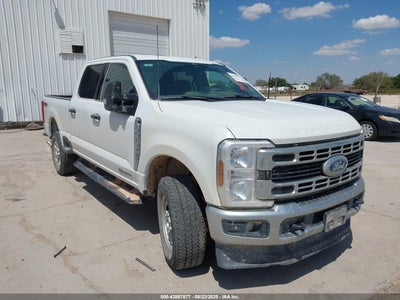 FORD F-250 2024