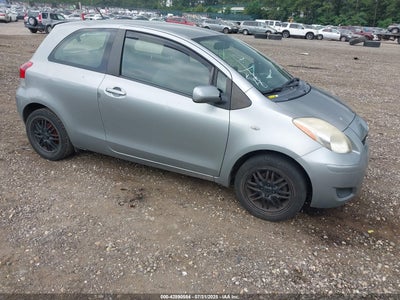 TOYOTA YARIS 2010