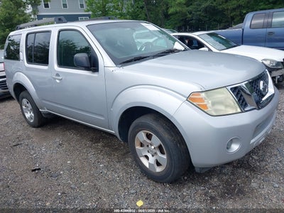 NISSAN PATHFINDER 2010