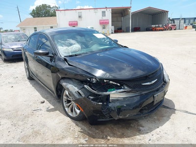 CHRYSLER 200 2015