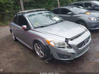 VOLVO C30 2011