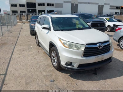 TOYOTA HIGHLANDER 2014