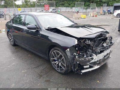 BMW 740 2025