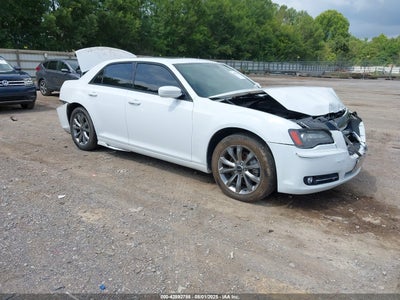 CHRYSLER 300 2014