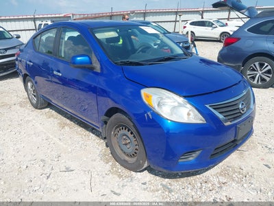 NISSAN VERSA 2012