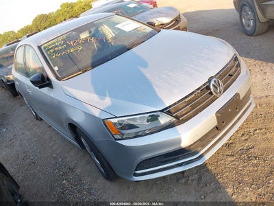 VOLKSWAGEN JETTA 2016