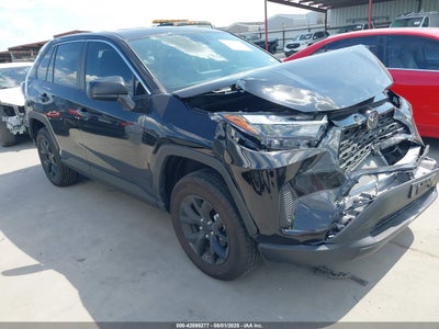 TOYOTA RAV4 2025