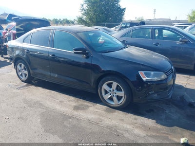 VOLKSWAGEN JETTA 2012