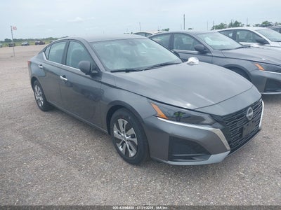 NISSAN ALTIMA 2025