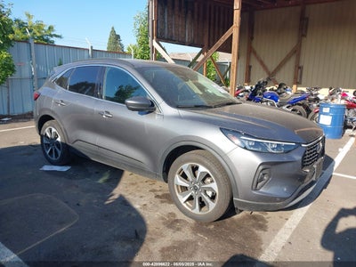 FORD ESCAPE 2024