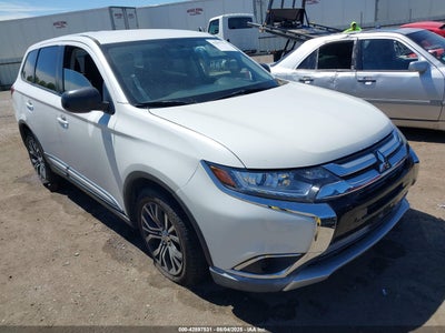 MITSUBISHI OUTLANDER 2017