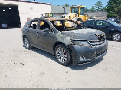 TOYOTA VENZA 2015