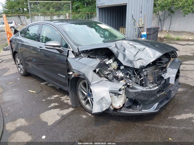 FORD FUSION HYBRID 2019