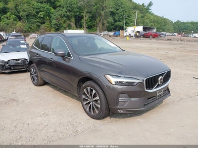 VOLVO XC60 2023