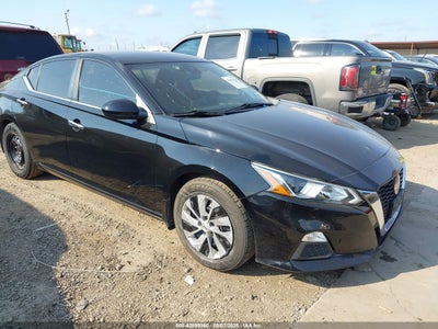 NISSAN ALTIMA 2020
