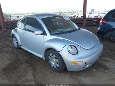 VOLKSWAGEN NEW BEETLE 2002