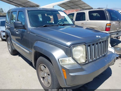 JEEP LIBERTY 2012