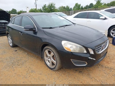 VOLVO S60 2012