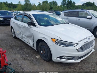 FORD FUSION HYBRID 2017