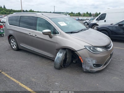 CHRYSLER PACIFICA HYBRID 2018