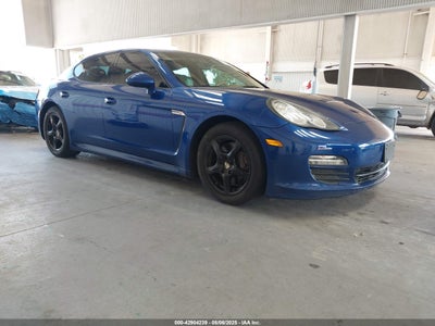 PORSCHE PANAMERA 2012