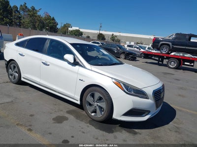 HYUNDAI SONATA PLUG-IN HYBRID 2016