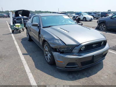 FORD MUSTANG 2013