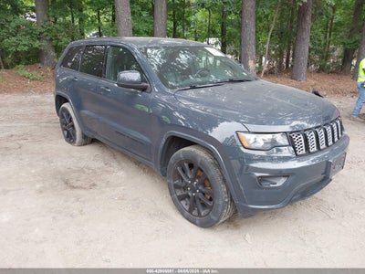 JEEP GRAND CHEROKEE 2017
